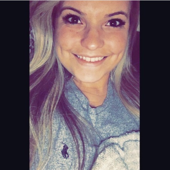 Meet your Posher, Maria - Picture 1 of 1